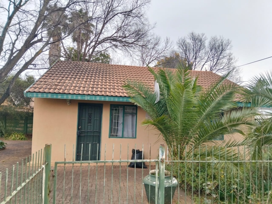 16 Bedroom Property for Sale in Universitas Free State
